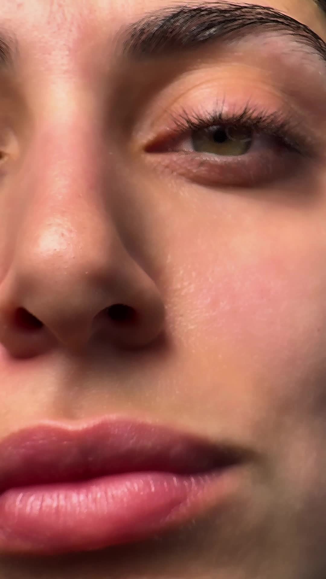 67f471f8224ca_copy_2B2D674C-C14E-4B4A-A738-73D7123C3C9C.mov