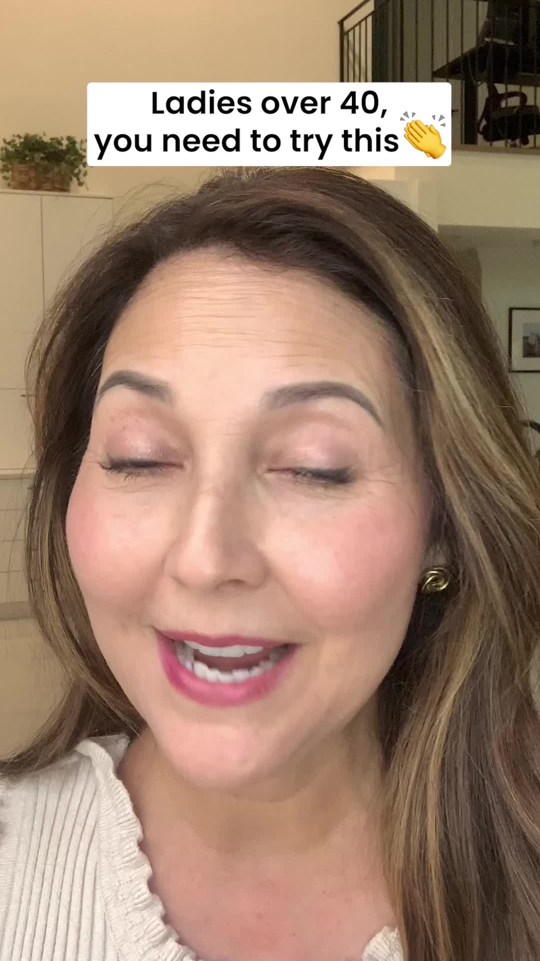684a3a0514a4d_No_Makeup_Makeup_-_11.24_Concept_4_Net_New_UGC_3_-_Kathy_9x16_VO5.mov