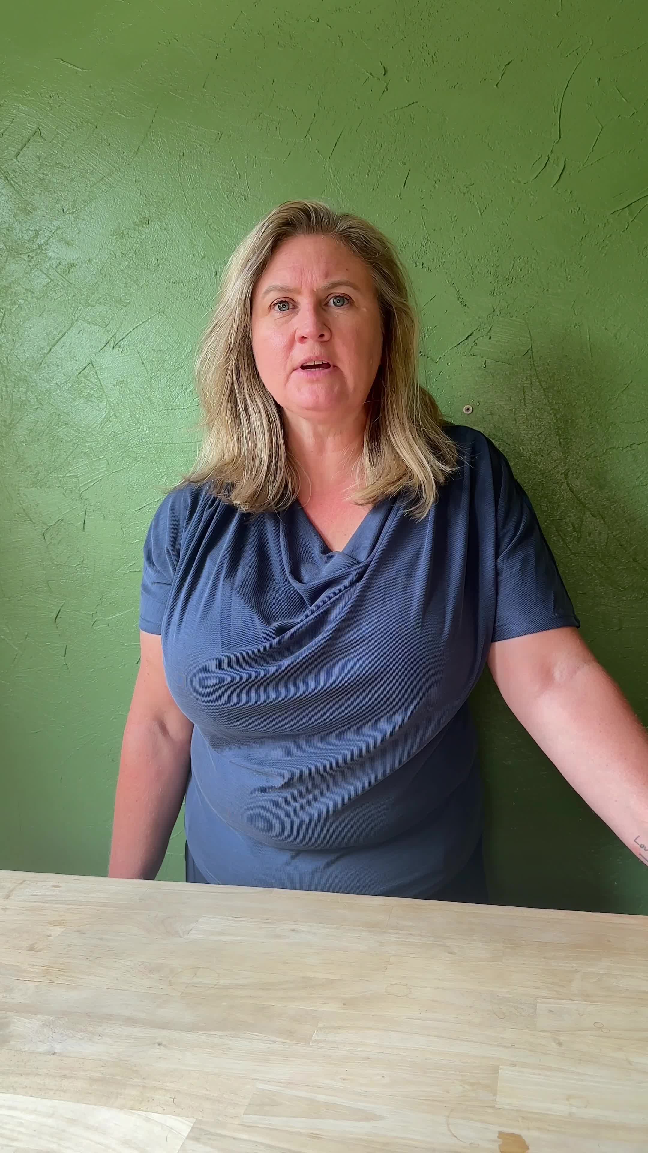 689ff81d0bbfa_copy_C207C94E-7EE4-483A-AD73-768F29465C3C.mov