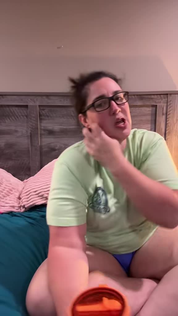 68e2f80f9e872_v12044gd0000d2th0pvog65vuuajk3qg.mp4